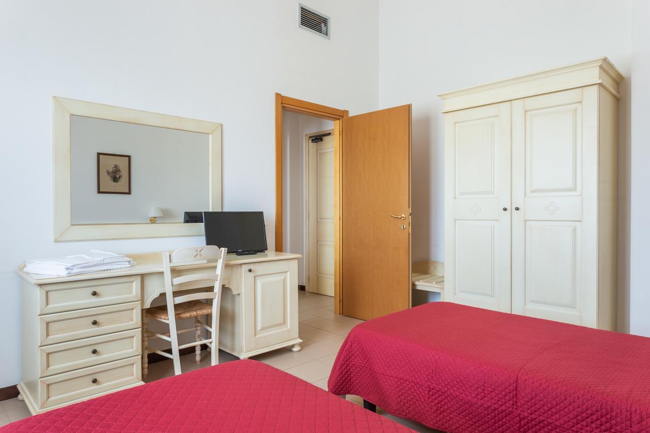 Rodia Inn Oristano Dış mekan fotoğraf