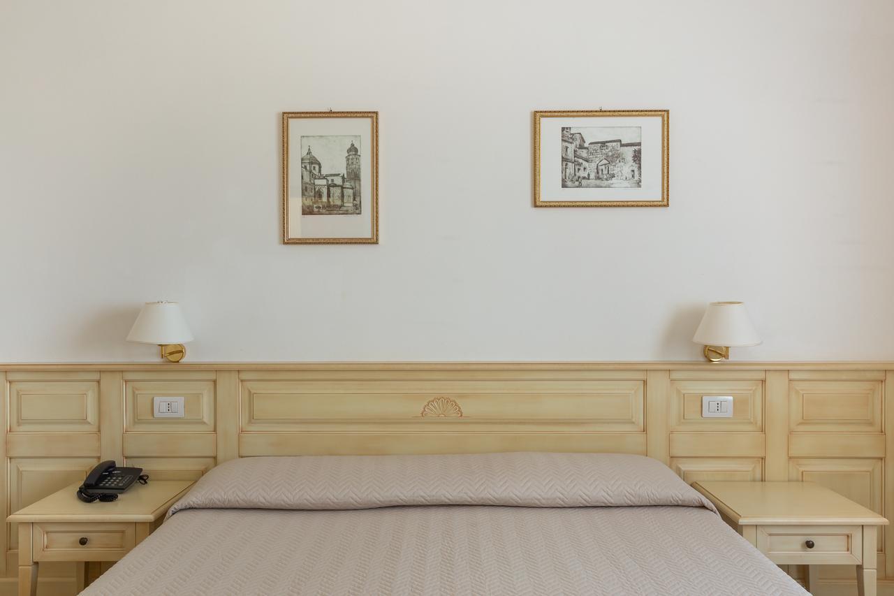 Rodia Inn Oristano Dış mekan fotoğraf