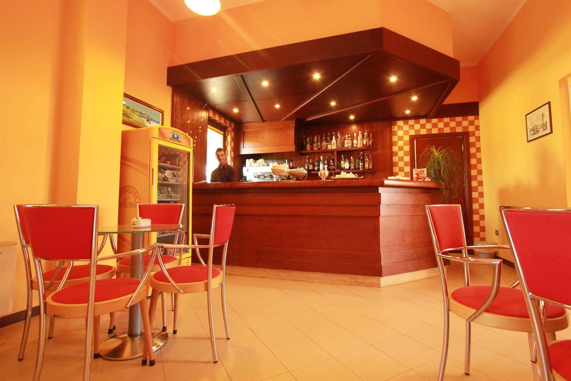 Rodia Inn Oristano Dış mekan fotoğraf